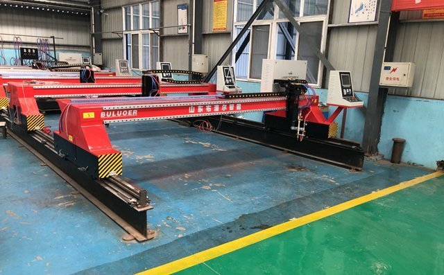 數控火焰切割機 數控火焰切割機